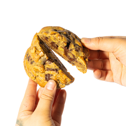 Beverly Hills Walnut Chocolate Chunk Cookie