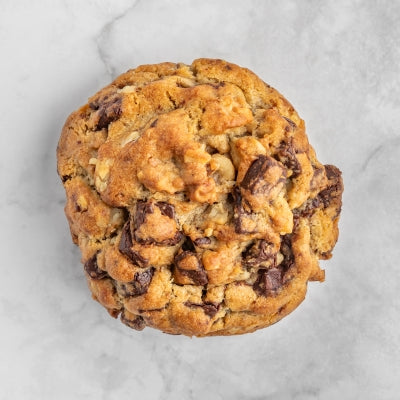 Beverly Hills Walnut Chocolate Chunk Cookie